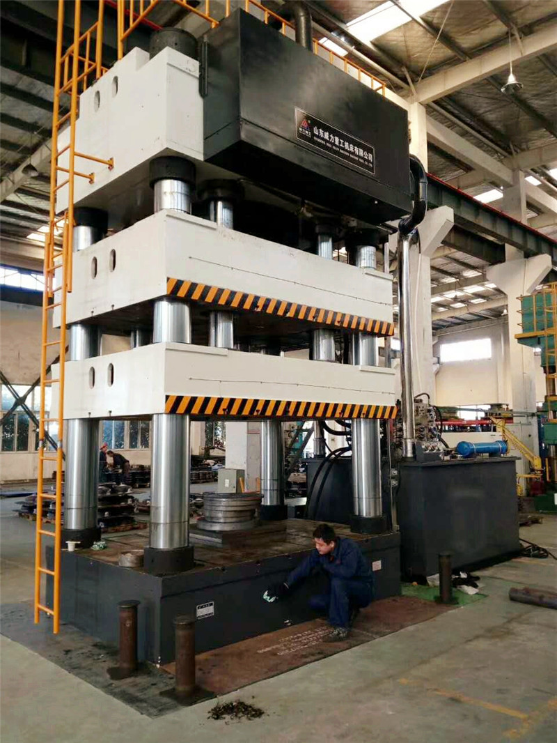 壓力機(jī)滑塊與工作臺面的平行度測量